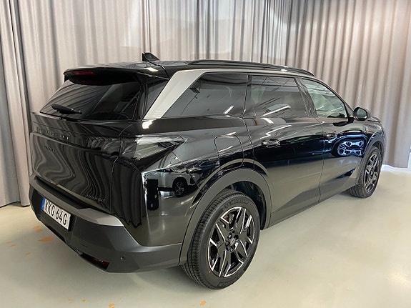 Peugeot 5008 5 of 22