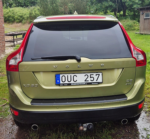 Volvo XC60 6 of 10