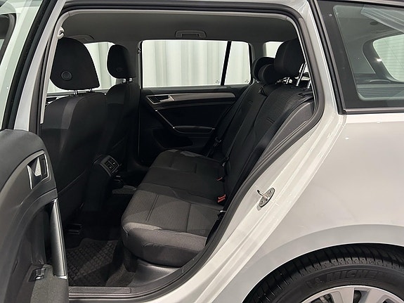 Volkswagen Golf I 7 of 12