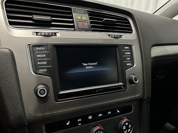 Volkswagen Golf I 11 of 12