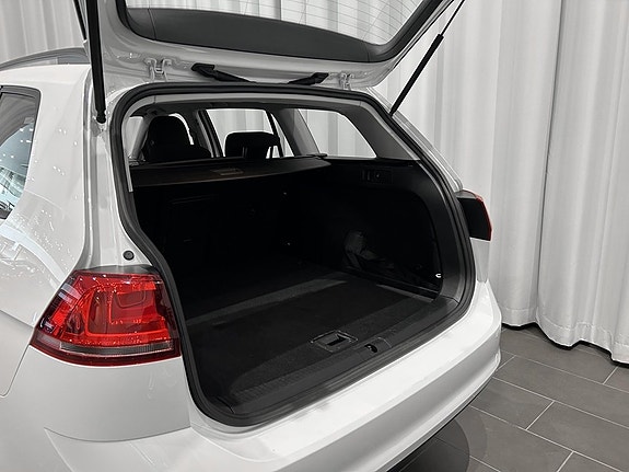 Volkswagen Golf I 4 of 12