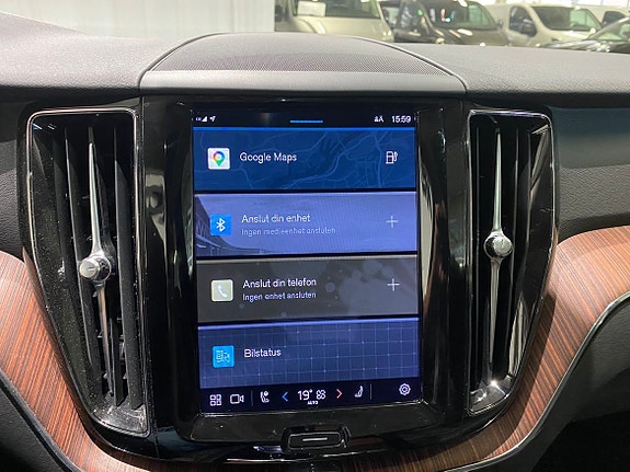 Volvo XC60 12 of 14
