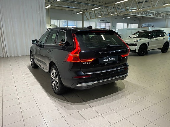 Volvo XC60 4 of 14