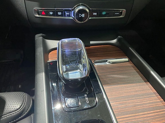 Volvo XC60 14 of 14