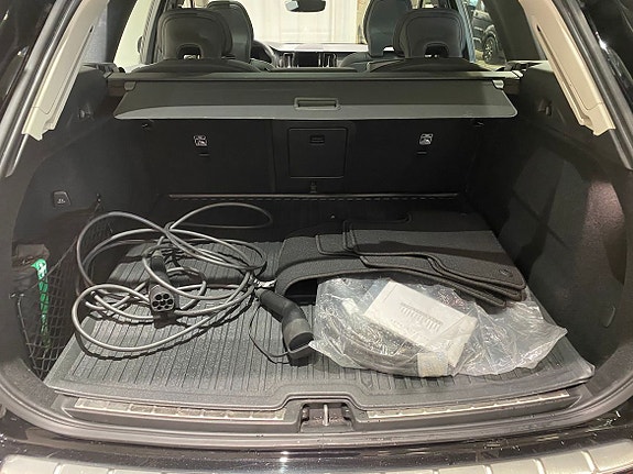 Volvo XC60 6 of 14