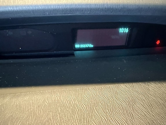 Toyota Prius 13 of 13