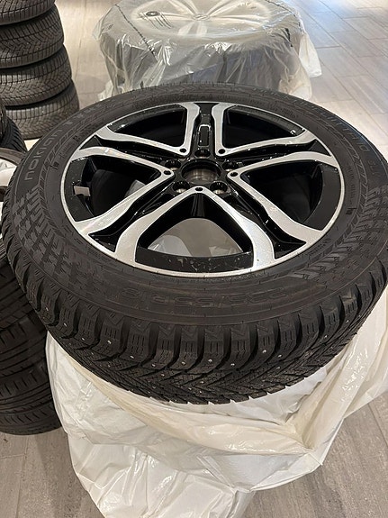 Mercedes-Benz GLA250+ 17 of 17