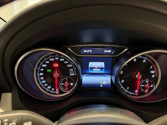 Mercedes-Benz GLA250+ 9 of 17