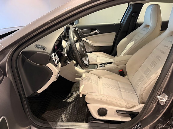 Mercedes-Benz GLA250+ 11 of 17