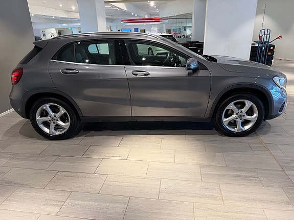Mercedes-Benz GLA250+ 6 of 17