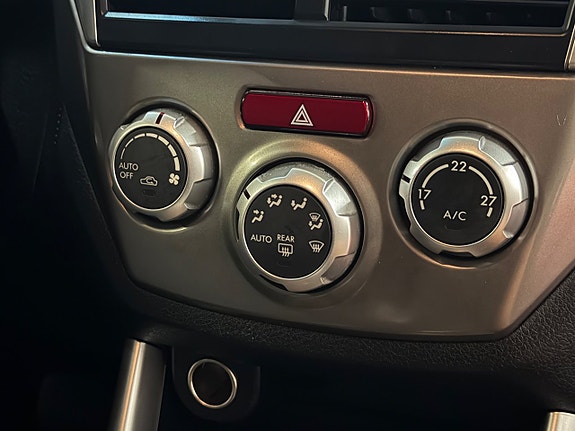 Subaru Forester 24 of 27