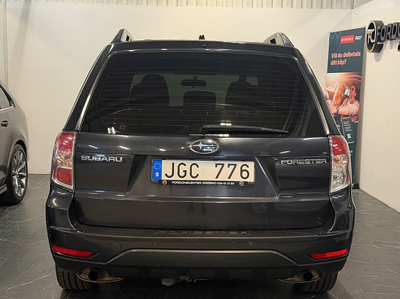 Subaru Forester 5 of 27