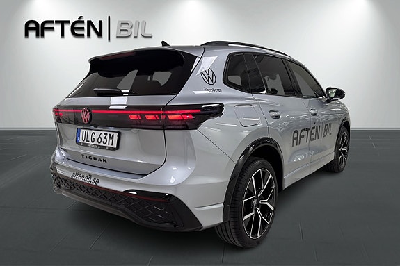 Volkswagen Tiguan 7 of 30