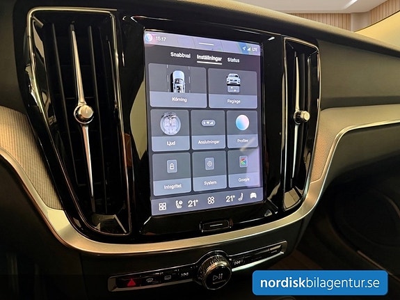 Volvo V60 12 of 15