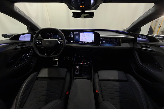 Audi A6 14 of 30