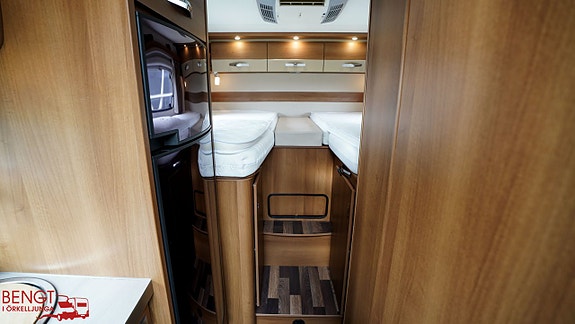 Knaus Van TI 600 MEG Vantastic | Automat | AC x2 | KAMPANJ 13 of 21