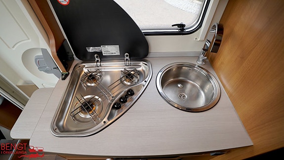Knaus Van TI 600 MEG Vantastic | Automat | AC x2 | KAMPANJ 12 of 21