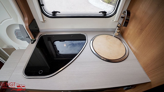 Knaus Van TI 600 MEG Vantastic | Automat | AC x2 | KAMPANJ 11 of 21