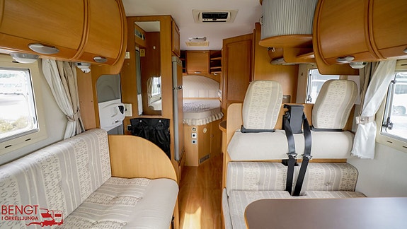 CI Riviera 55 SP 8 of 21