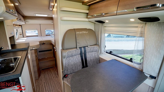 Malibu Carthago Van 640 LE RB GT Skyview | Pop-up säng | Automat | KAMPANJ 9 of 21
