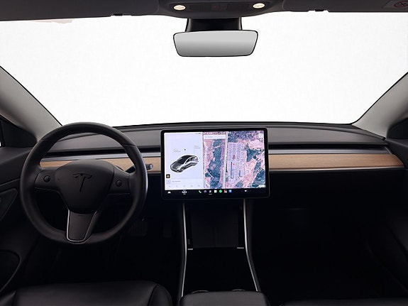 Tesla Model 3 17 of 30