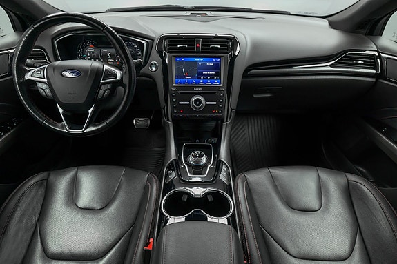 Ford Mondeo 2 of 22