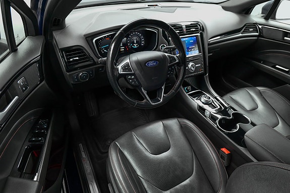 Ford Mondeo 4 of 22