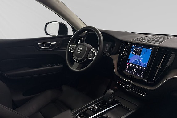 Volvo XC60 11 of 26