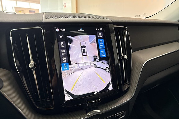 Volvo XC60 18 of 26