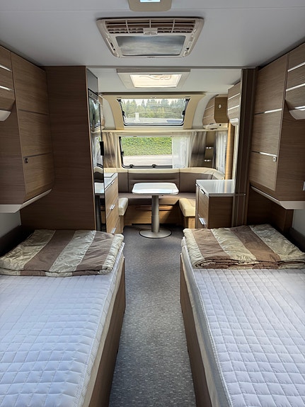 Adria Adora 572 UT 12 of 13