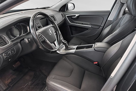 Volvo V60 7 of 19