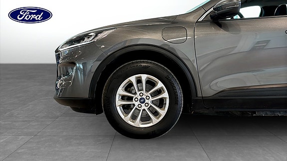 Ford Kuga 9 of 9