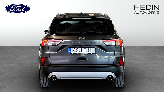 Ford Kuga 7 of 9