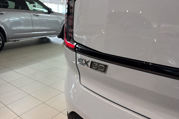 Volvo EX30 12 of 22