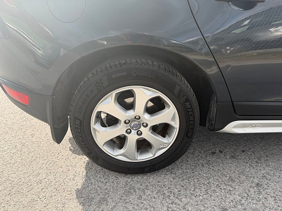Volvo XC60 17 of 30