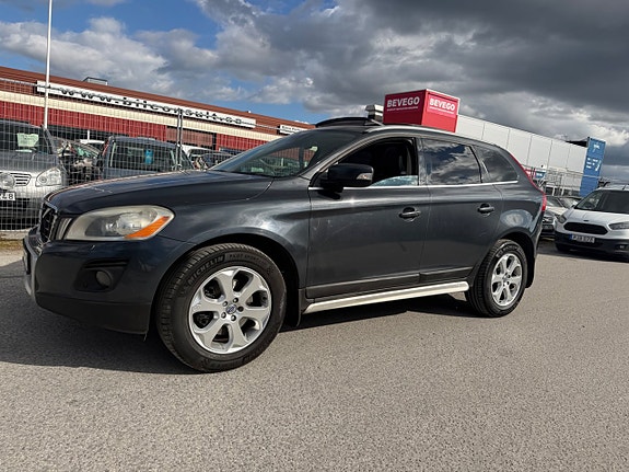 Volvo XC60 3 of 30