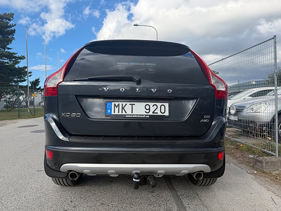 Volvo XC60 26 of 30