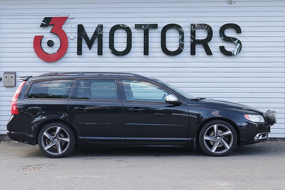 Volvo V70 4 of 15