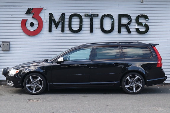 Volvo V70 3 of 15