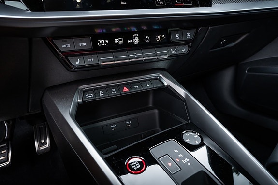 Audi RS3 8 of 23