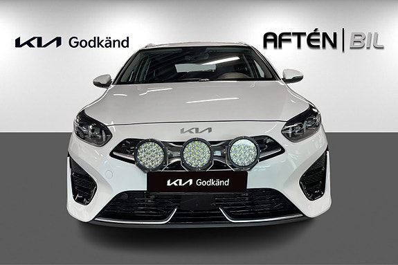 Kia Ceed 3 of 25