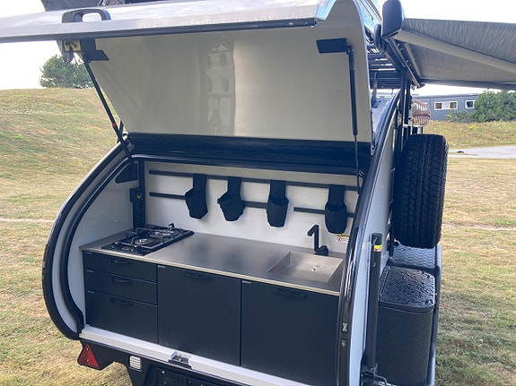 Hero Camper Helt ny demovagn 40.000kr rabatt Armstrong, Light Grey, Taktält, Int. gasspis mm 10 of 22