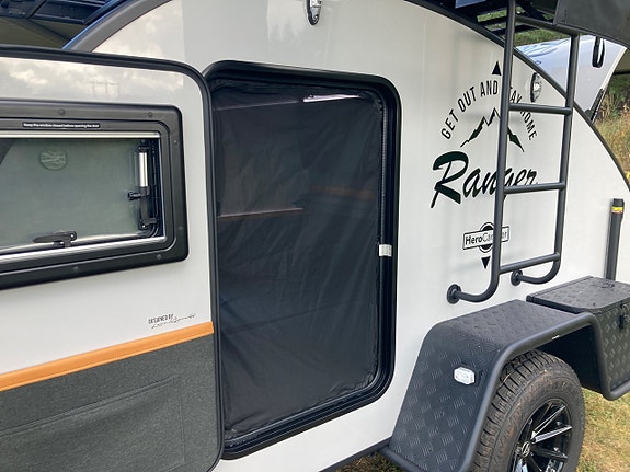 Hero Camper Helt ny demovagn 40.000kr rabatt Armstrong, Light Grey, Taktält, Int. gasspis mm 15 of 22