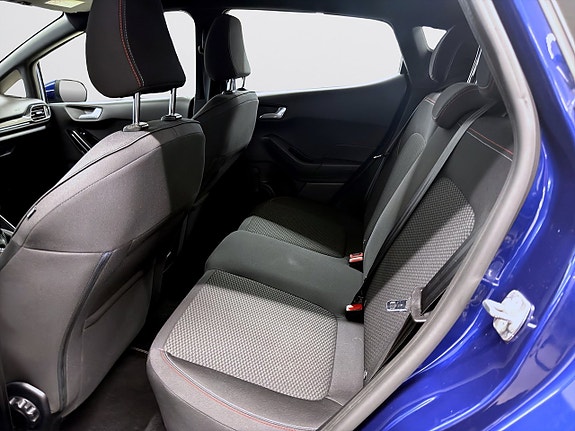 Ford Fiesta 8 of 13
