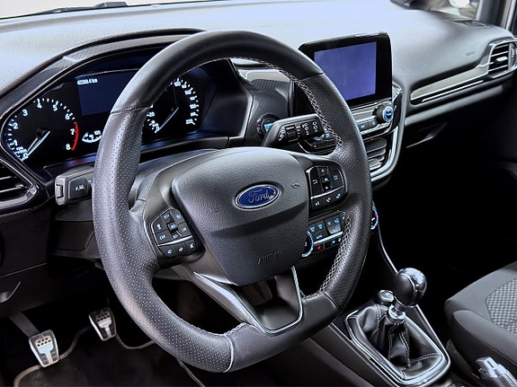 Ford Fiesta 12 of 13