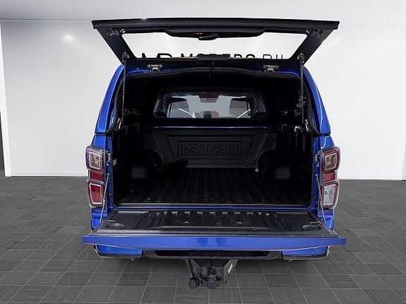 Isuzu D-max 7 of 17