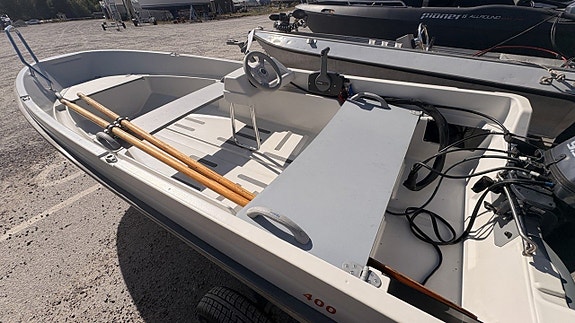 Terhi 400 C -18, Yamaha F9,9JES -19 7 of 7