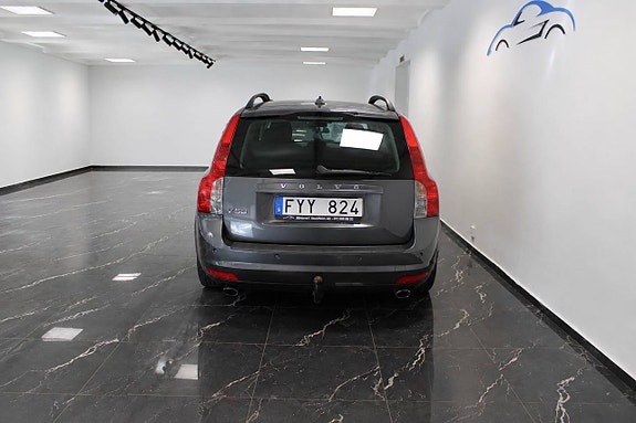 Volvo V50 5 of 12