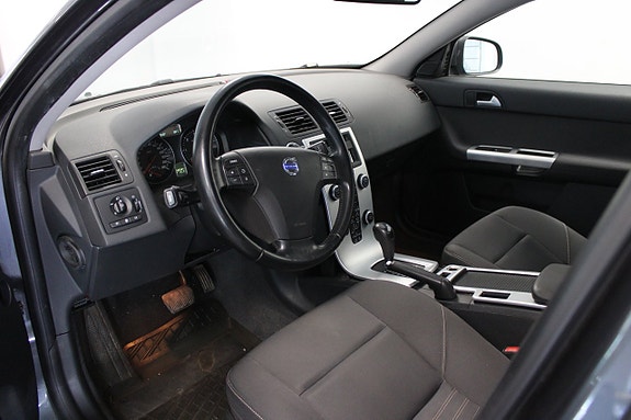 Volvo V50 7 of 12