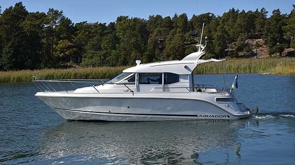 Aquador 28 C - Volvo Penta D6-350 - 2006 14 of 26